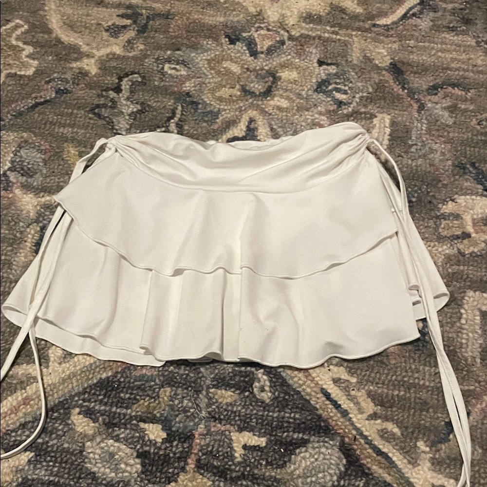 SHEIN White Mini Skirt w/ built in shorts